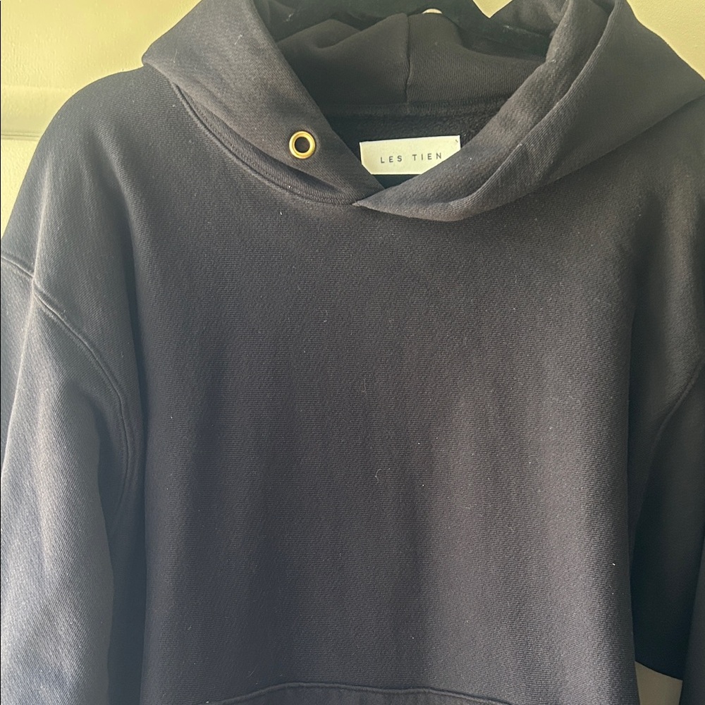 Les Tien Men's Crewneck Hoodie Sweater in Black